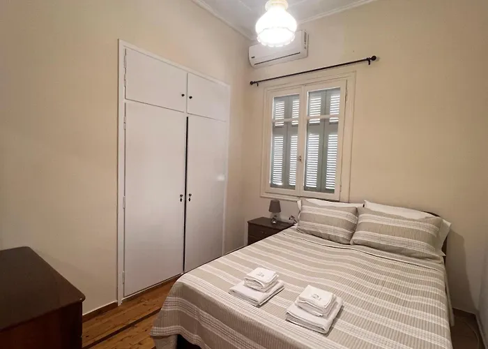 The Captain's Nest *